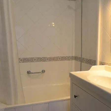 펜션 Casal Dos Cantos 킨타 두 안주