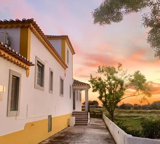 بيت للعطل Casal Dos Cantos كينتا دو أنجو